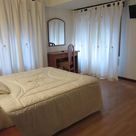 Hotel Acebos Azabache 希洪 外观 照片