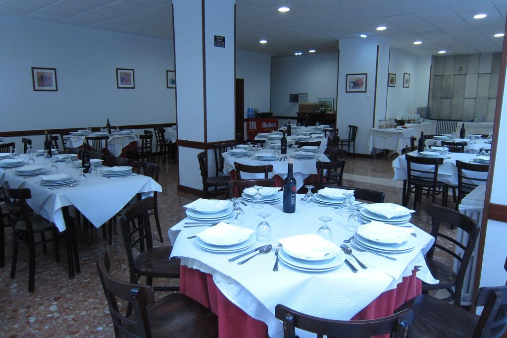 Hotel Acebos Azabache 希洪 外观 照片