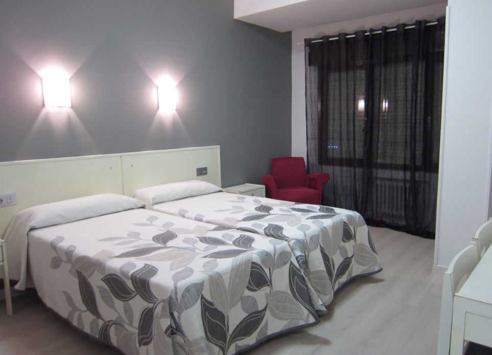 Hotel Acebos Azabache 希洪 外观 照片