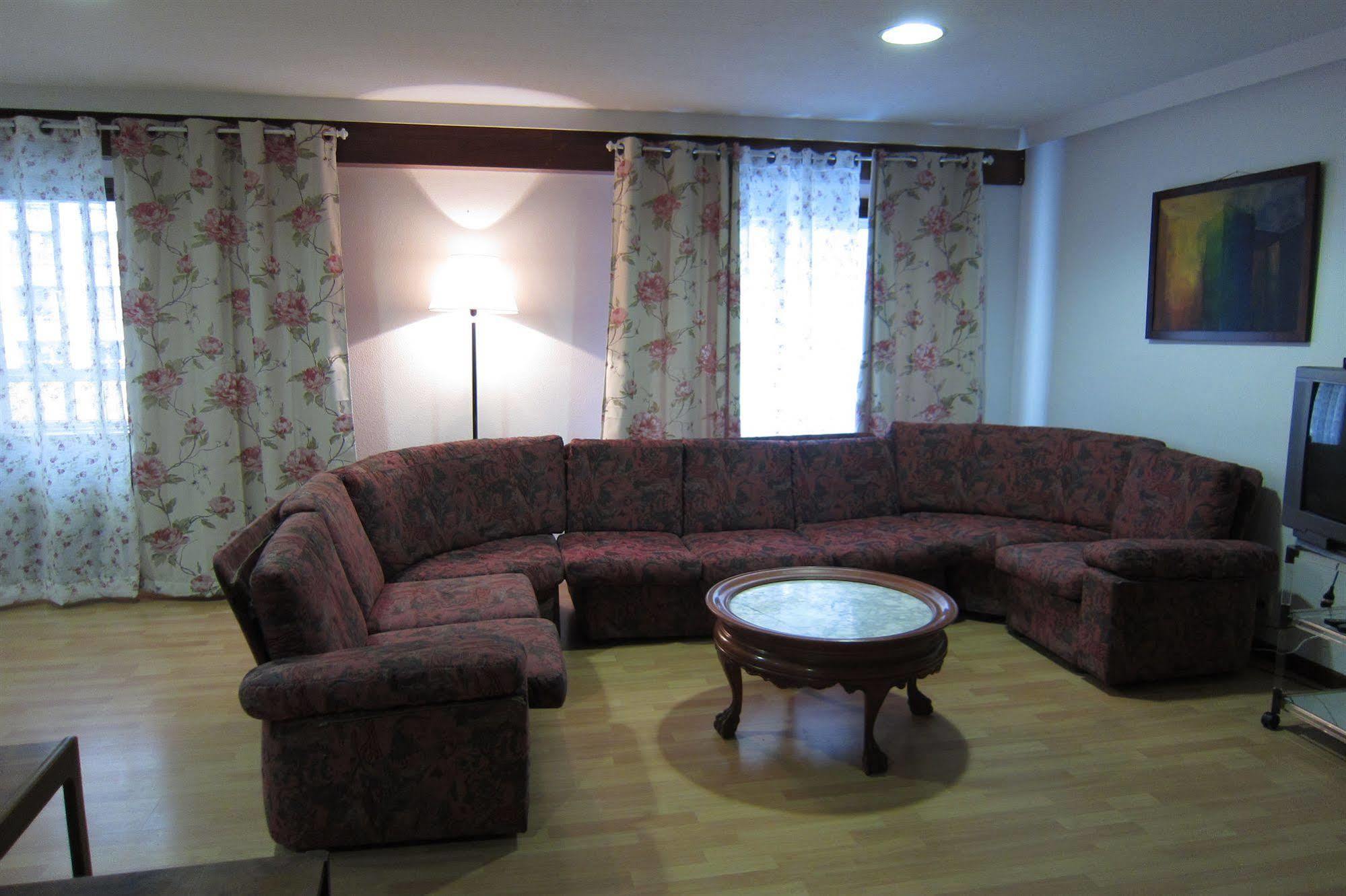 Hotel Acebos Azabache 希洪 外观 照片