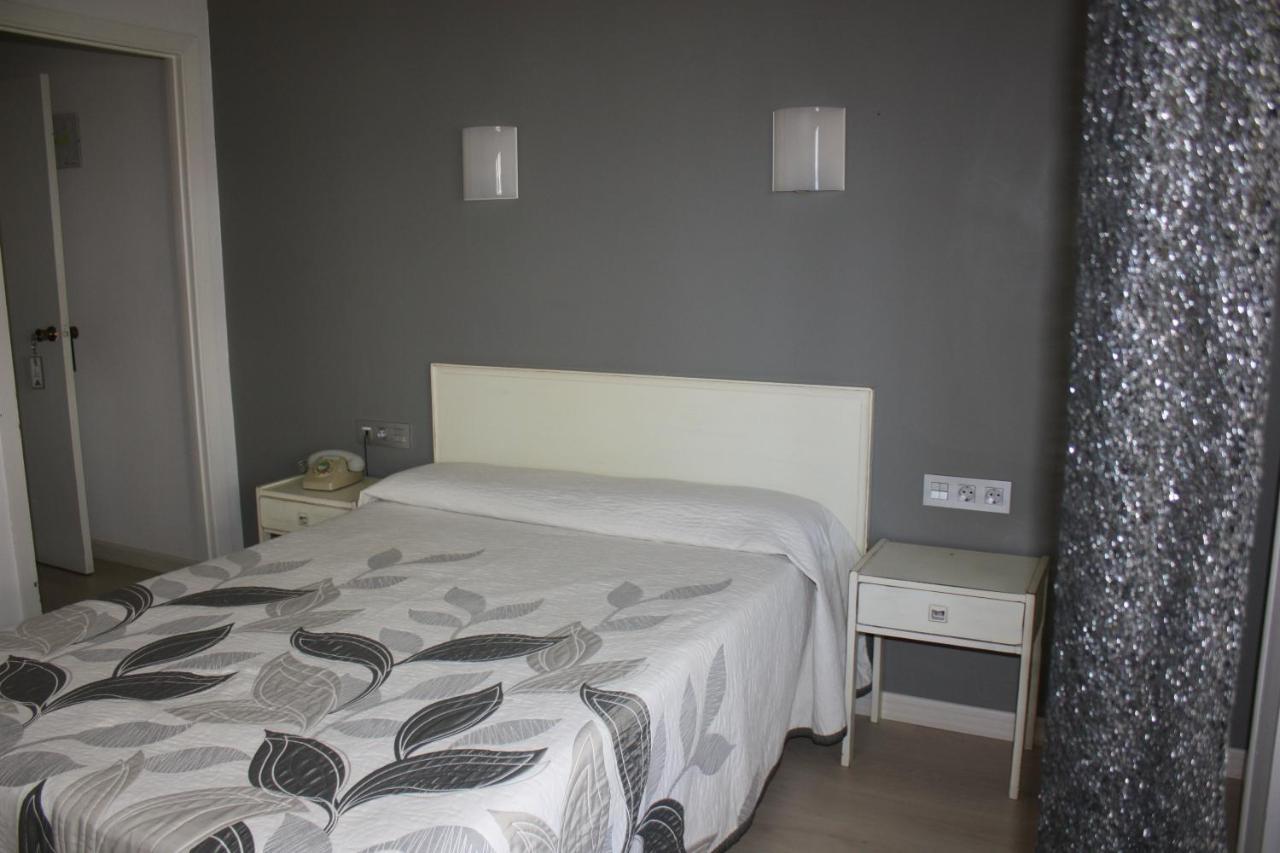 Hotel Acebos Azabache 希洪 外观 照片